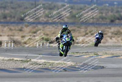 media/Oct-05-2025-CVMA (Sun) [[beeef4f201]]/Race 2-Supersport Middleweight/